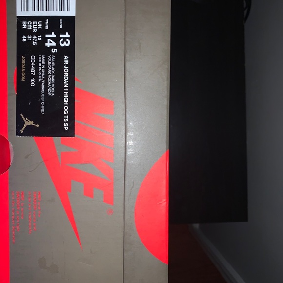 TRAVIS SCOTT 1s - Picture 3 of 10